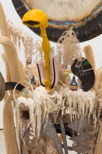 2019_Disease Thrower #7_180 x 96 x 63 inches_detail 1