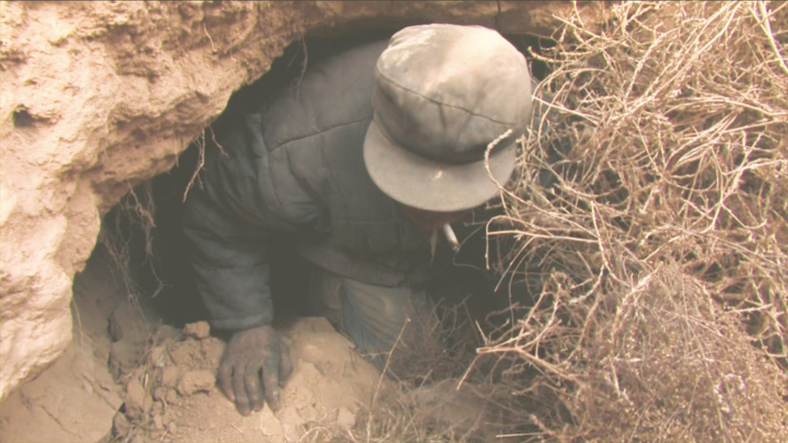 L’Homme sans nom, 2009, vidéogramme © Wang Bing Galerie Chantal Crousel