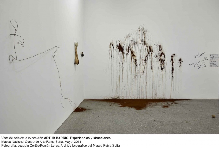 05-ARTUR BARRIO sala